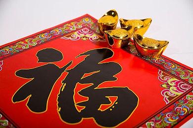 《赛博朋克2077》2.0版本新增“边缘行者”彩蛋 露西墓地留言